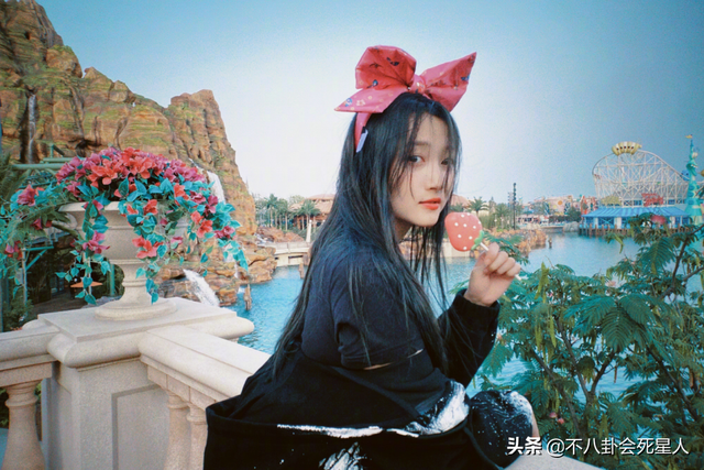 古装女星施法姿势,关晓彤是“五毛钱特效”,杨幂被赞演技爆棚!_腾讯新闻 古装女星施法姿势,关晓彤是“五毛钱特效”,杨幂被赞演技爆棚!_腾讯新闻