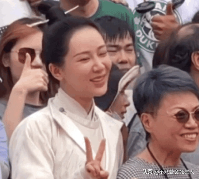 古装女星施法姿势,关晓彤是“五毛钱特效”,杨幂被赞演技爆棚!_腾讯新闻 古装女星施法姿势,关晓彤是“五毛钱特效”,杨幂被赞演技爆棚!_腾讯新闻