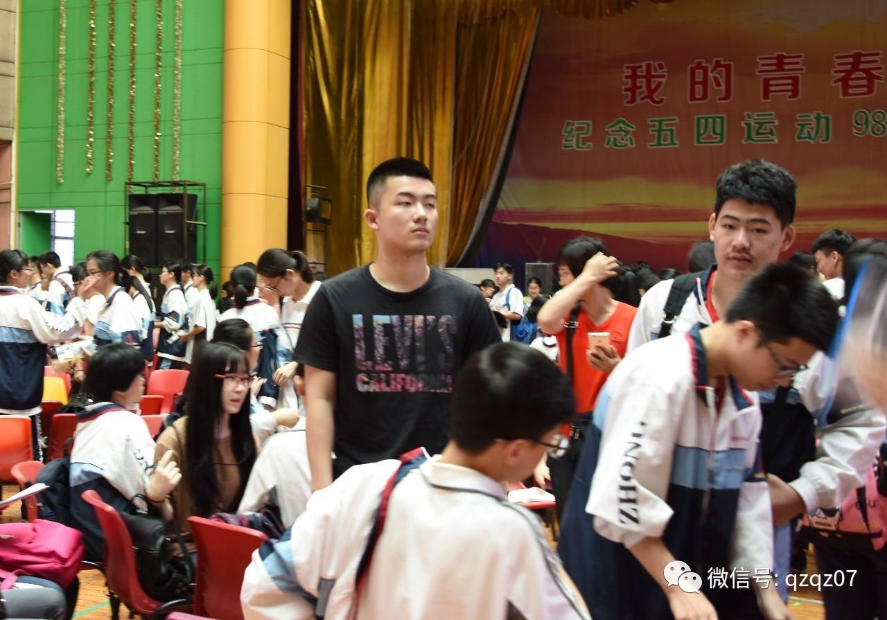 包含成功把握瞬间的乐趣-泉州七中的词条