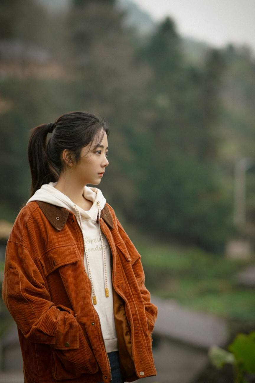 关于赞赞新时代竟然出MV了，抠图感觉像五毛钱特效哈哈哈哈-原创-完整版视频在线观看-爱奇艺的信息