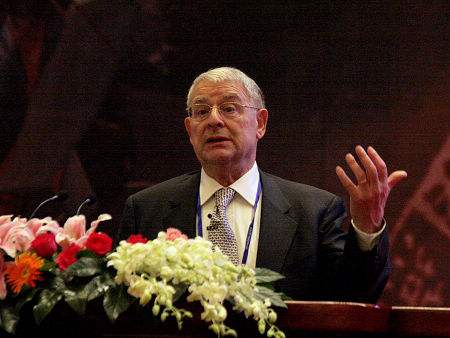 特写｜世界顶尖科学家们是如何“怼人”和“点赞”的？|物理学家|诺贝尔物理学奖_新浪新闻的简单介绍