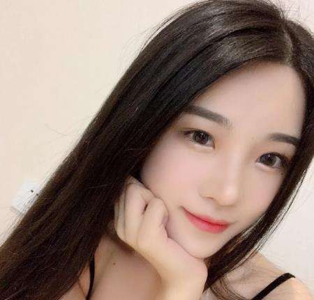 斗鱼主播露脸翻车：前十粉丝一月刷7万，经纪公司运作？的简单介绍