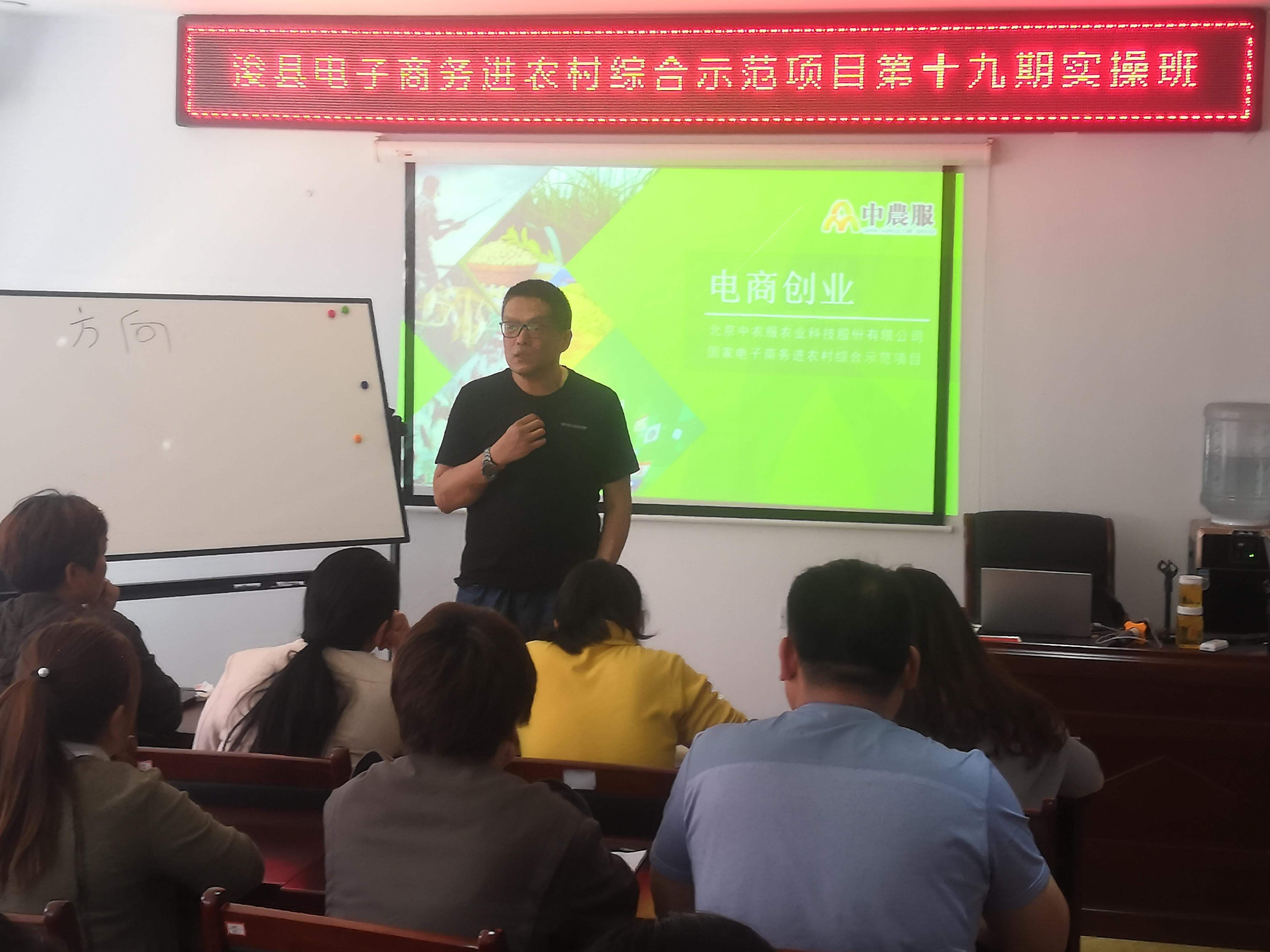 包含抖音视频刷播放量工具(抖音短视频刷播放量专家)V1.1正式版软件下载-绿色先锋下载-绿色软件下载站的词条