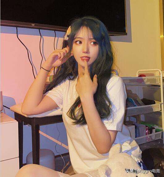 包含斗鱼的那几个户外主播，真有那么多大哥刷礼物吗？-虎扑社区的词条