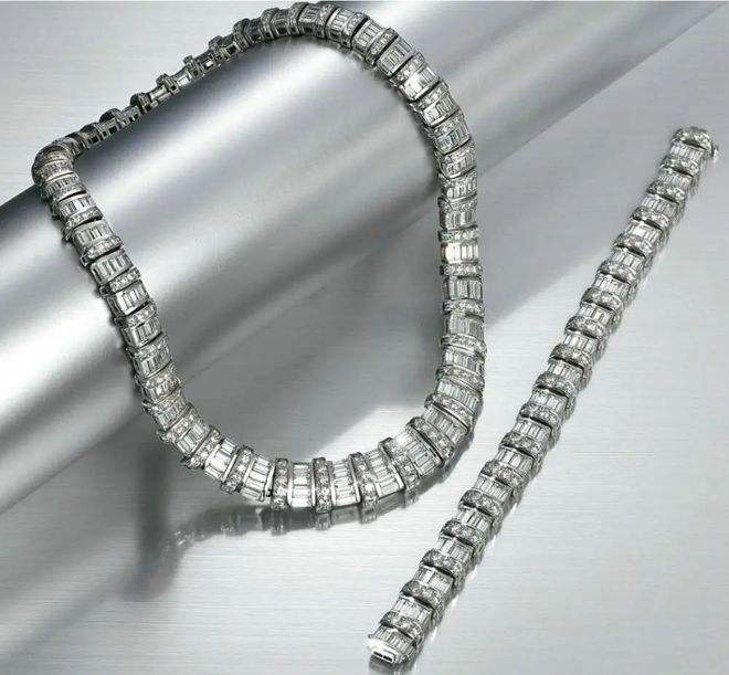 2022年5月16日珠宝首饰板块指数报368.61点涨幅达0.35%-金投网(手机金投网m.cngold.org)的简单介绍