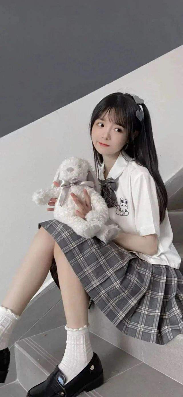 关于那些在QQ上求赞的女人是什么心态_网易订阅的信息