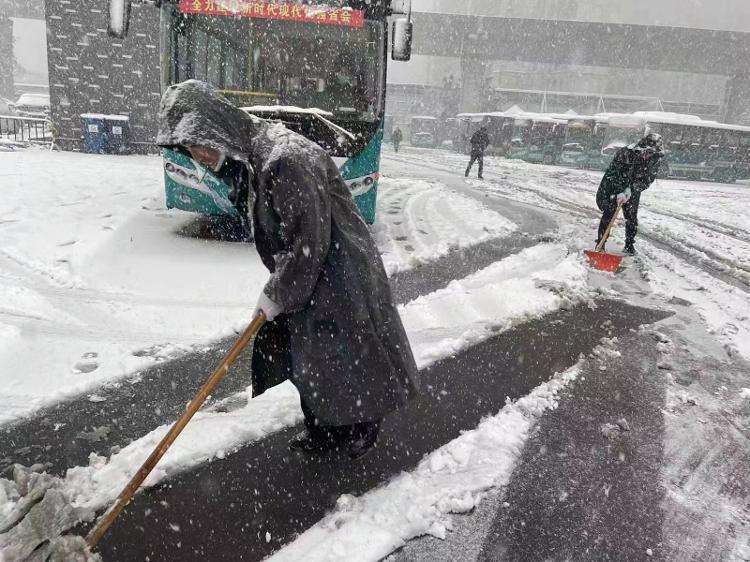 山东今天或将迎鸡年最强降雪济南局部有暴雪_山东新闻_大众网的简单介绍
