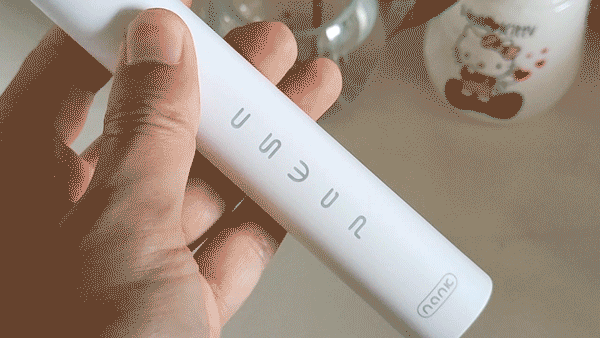 电动牙刷也卖白菜价，耳机厂商也来搅局，南卡推出电动牙刷_腾讯新闻的简单介绍