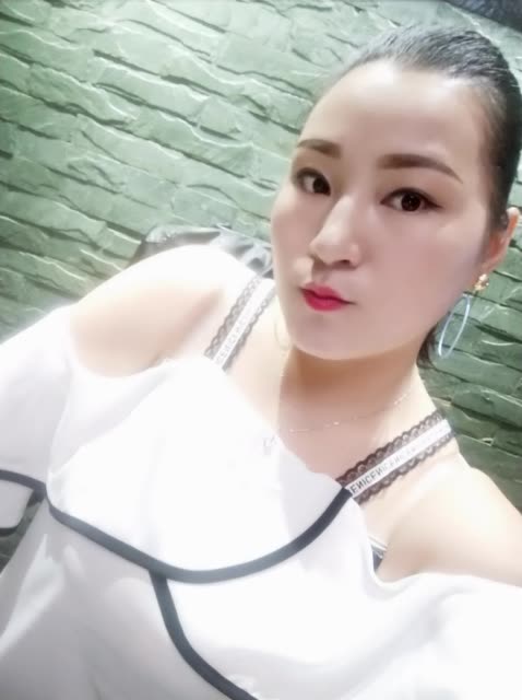 女王代网刷快手(快手女王视频说的是什么) 女王代网刷快手(快手女王视频说的是什么)